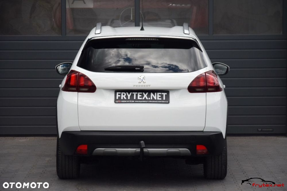 Peugeot 2008 - 13
