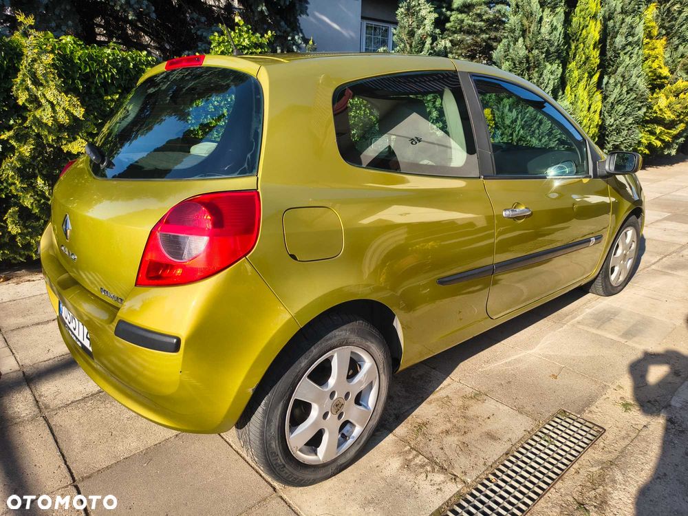 Renault Clio - 4