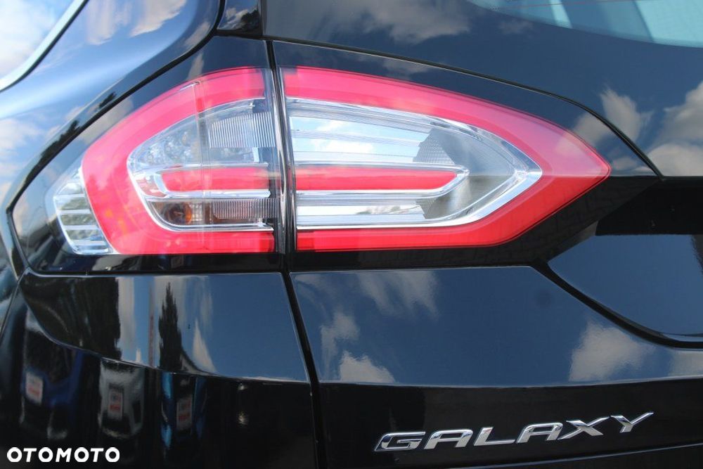 Ford Galaxy - 12