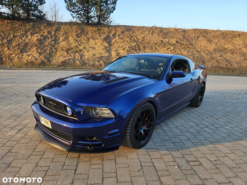 Ford Mustang 5.0 V8 GT - 9