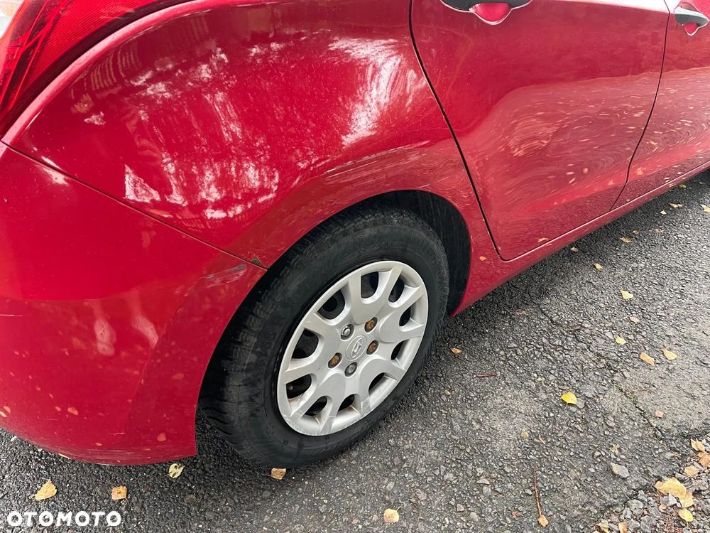 Hyundai i30 1.4 Intro Edition - 13