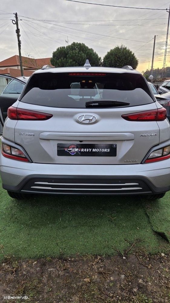 Hyundai Kauai 39 kWh Executive - 12