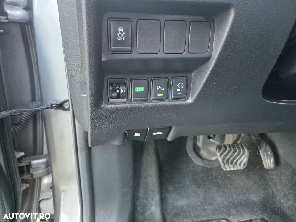 Nissan X-Trail 2.0 dCi ALL-MODE 4x4i Xtronic Tekna - 21