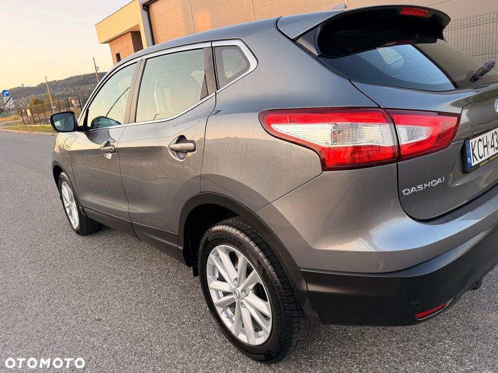 Nissan Qashqai 1.5 dCi Tekna - 16