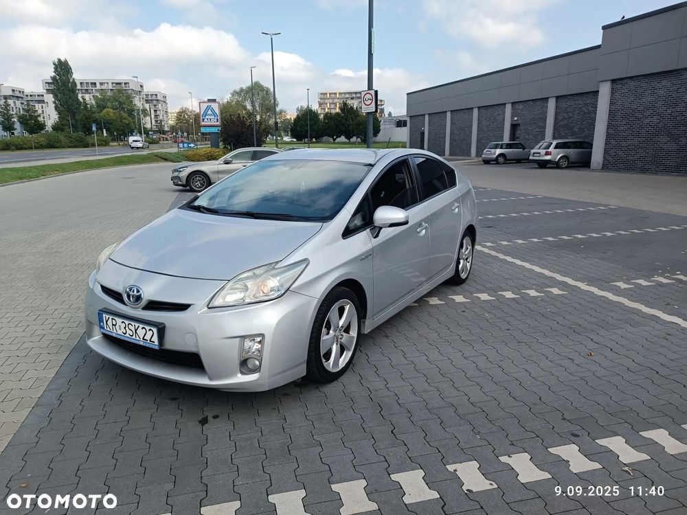 Toyota Prius - 1