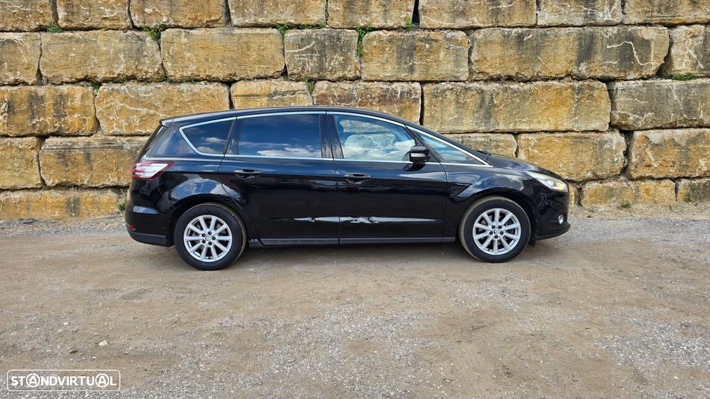 Ford S-Max 2.0 TDCi Titanium - 4