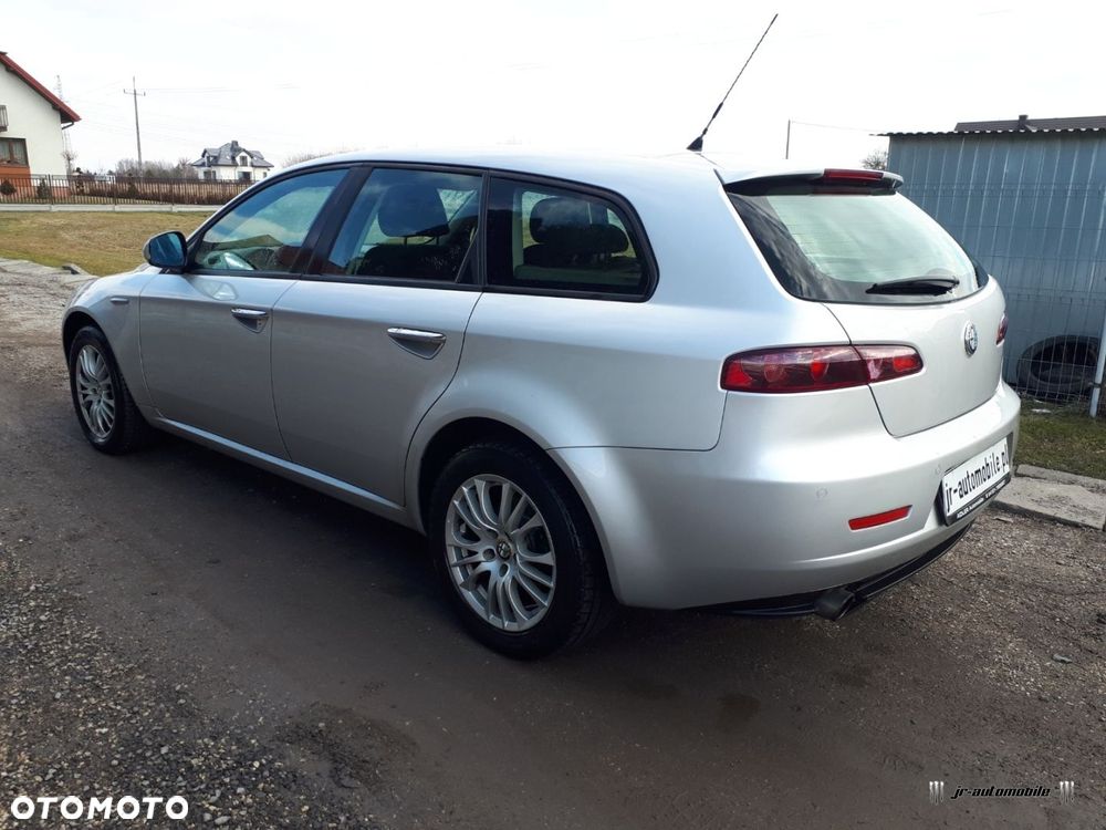 Alfa Romeo 159 - 6