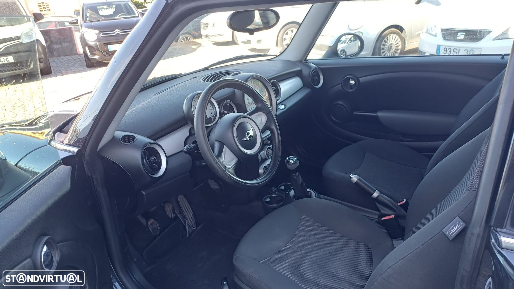MINI 3 Portas Cooper D - 11