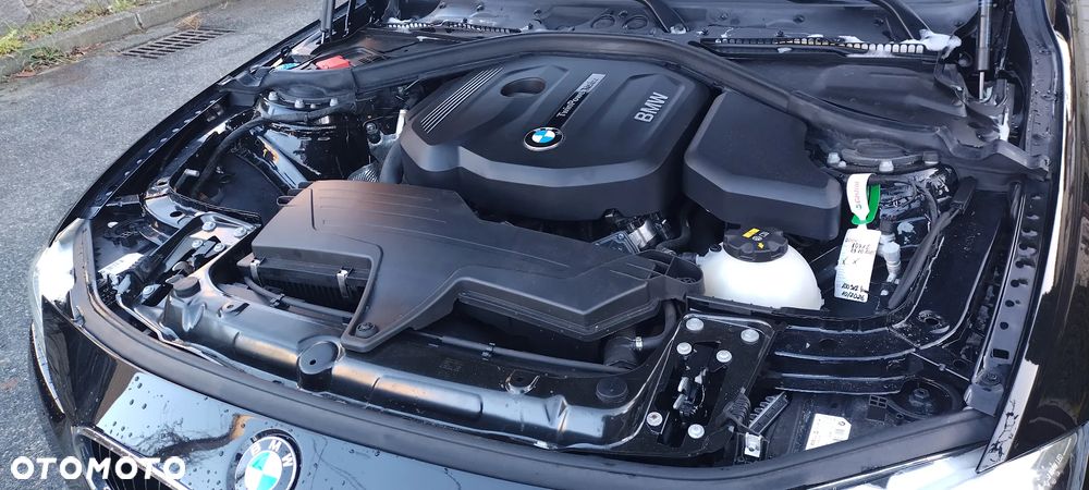 BMW Seria 3 318i Advantage - 9