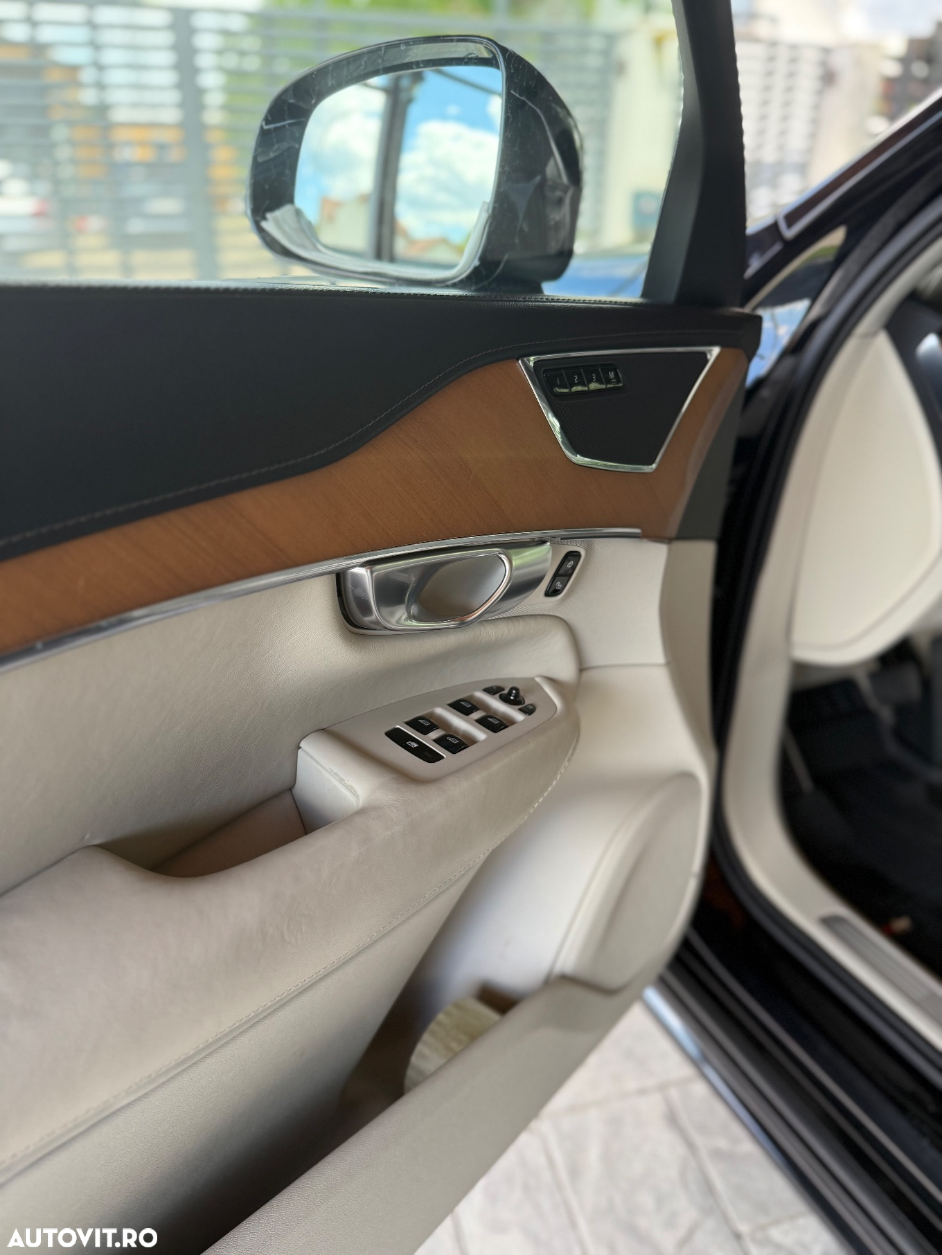 Volvo XC 90 D5 AWD Inscription - 22