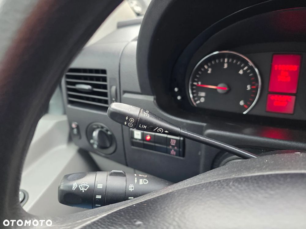 Volkswagen CRAFTER - 18