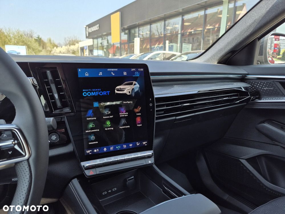 Renault Austral 1.2 E-Tech Full Hybrid 200 Iconic MMT - 16