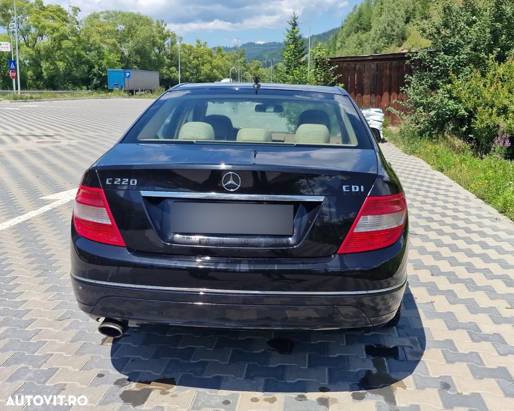 Mercedes-Benz C 220 CDI - 6