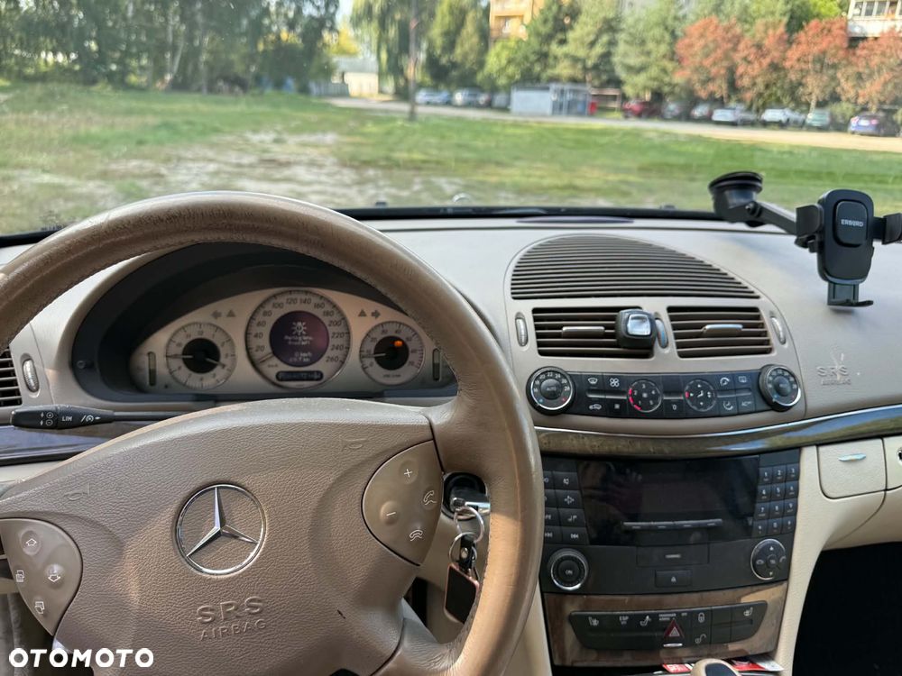 Mercedes-Benz Klasa E 320 Avantgarde - 8