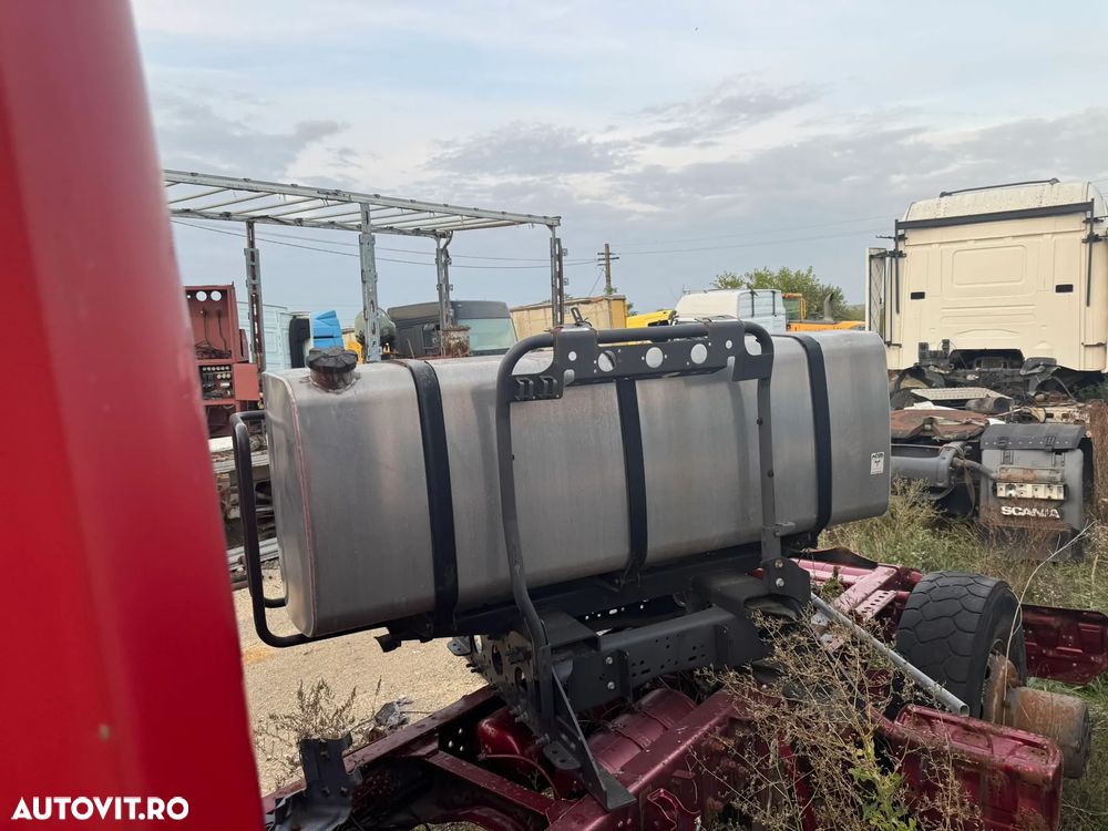 Rezervor Camion pentru montaj deasupra sasiului NOU Aluminiu - 5