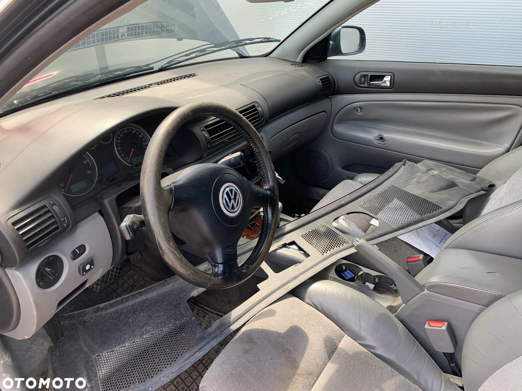 VOLKSWAGEN PASSAT 2001 *SAMOCHÓD NA CZĘŚCI* 1137 MASKA LAMPA DRZWI LUSTERKO ZDERZAK GRILL BŁOTNIK KLAPA BELKA PRAWE LEWE PRZÓD TYŁ - 5