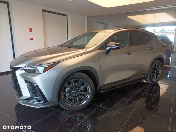 Lexus NX 450h+ F Sport AWD