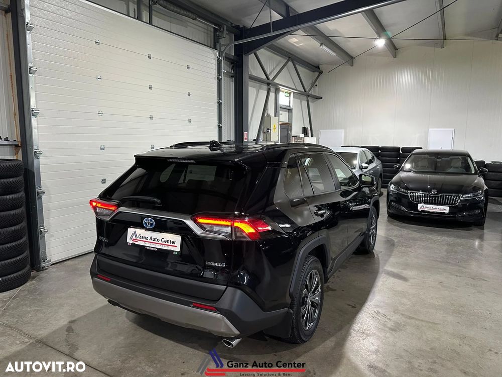 TOYOTA RAV4 2022 — imagine 40