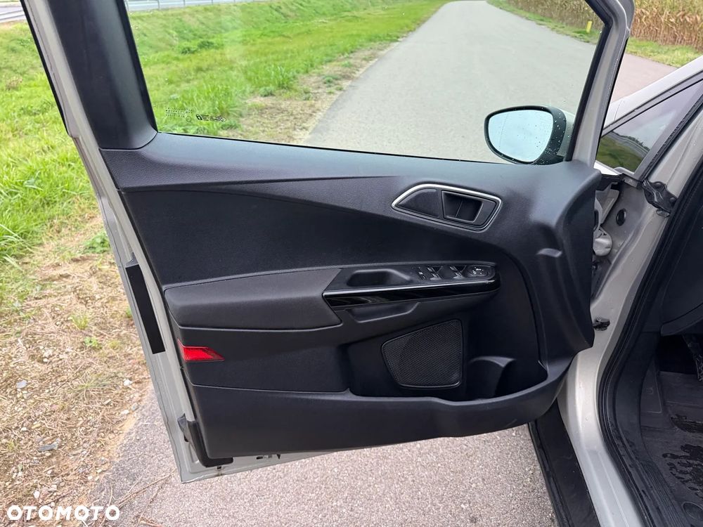 Ford B-MAX 1.6 TDCi Titanium - 8