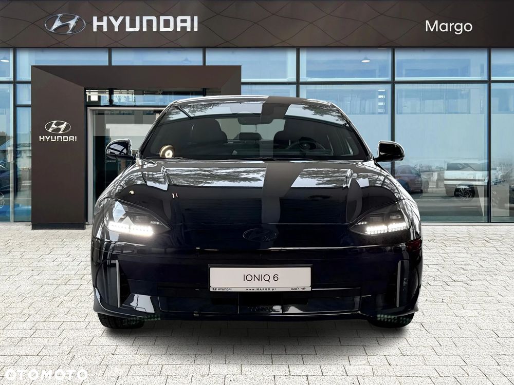 Hyundai IONIQ 6 77kWh Black Edition - 11