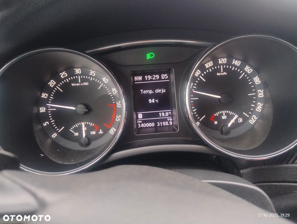 Skoda Superb 2.0 TDI Elegance DSG - 12