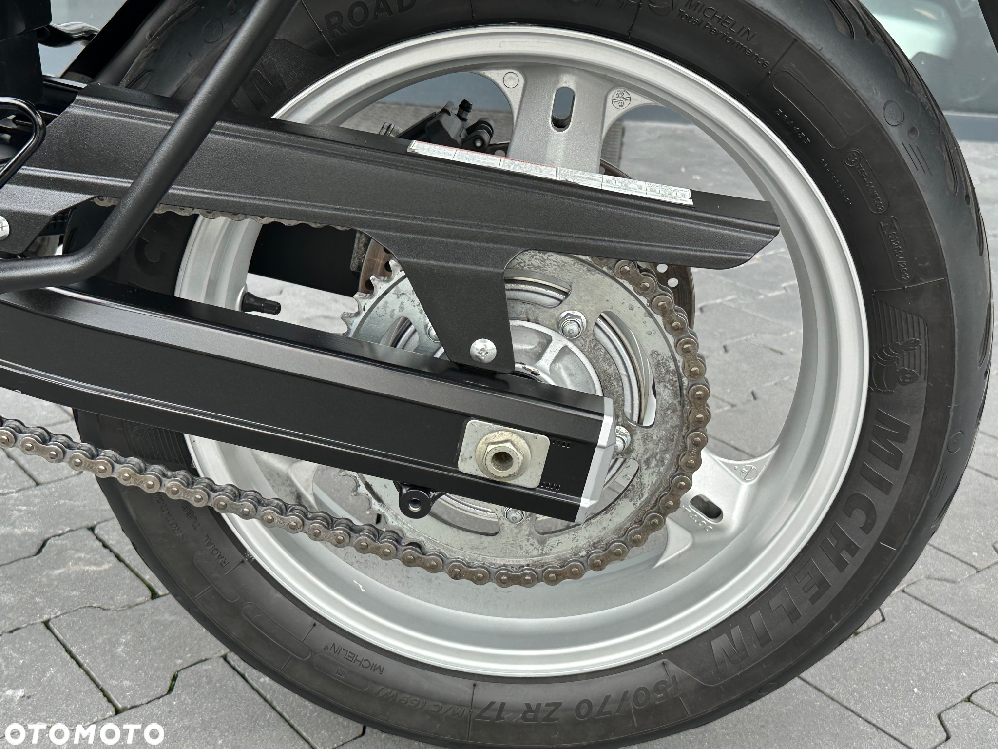 Suzuki V-STROM - 31