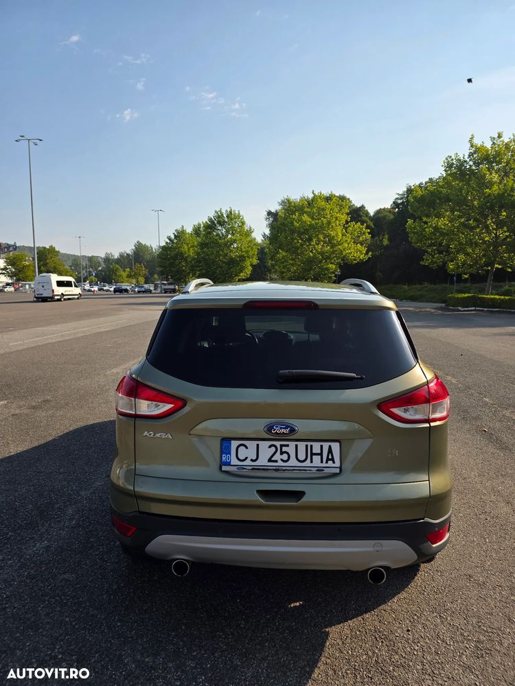 Ford Kuga 2.0 TDCi Powershift 4WD Titanium - 8