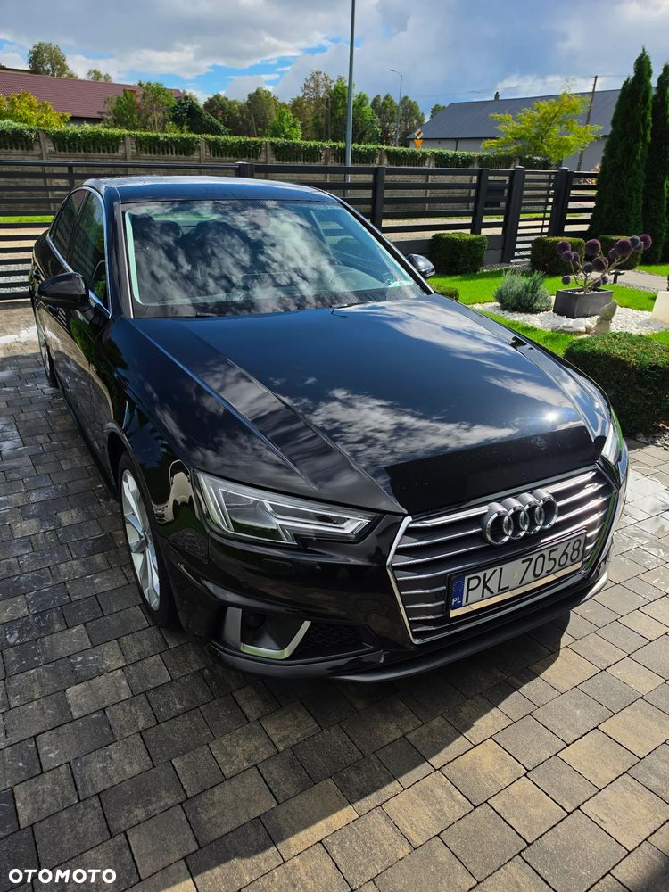 Audi A4 Limousine - 4