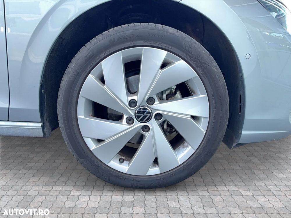 Volkswagen Golf 1.5 eTSI DSG MHEV Prime - 11