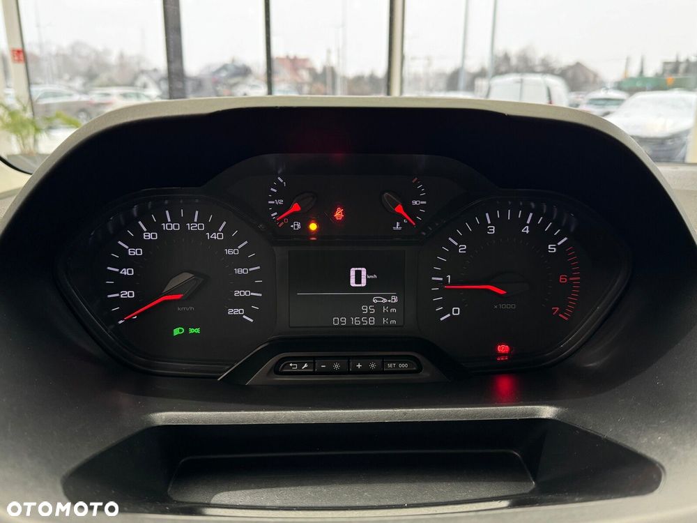 Peugeot partner Standard - 14