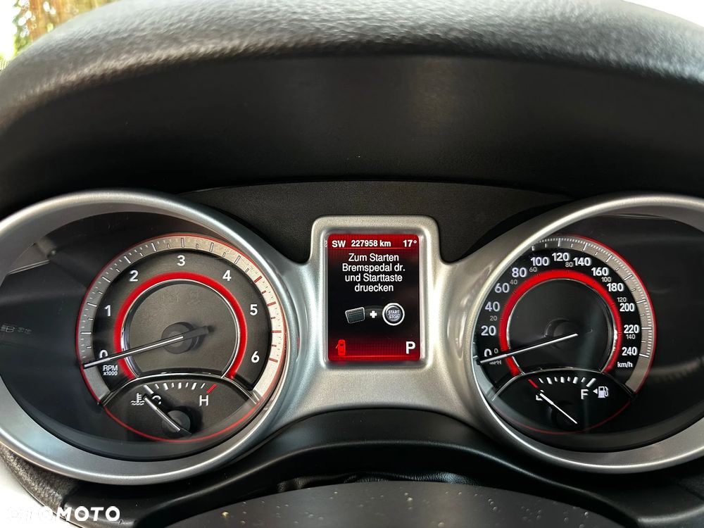 Fiat Freemont 2.0 Multijet Lounge AWD - 38
