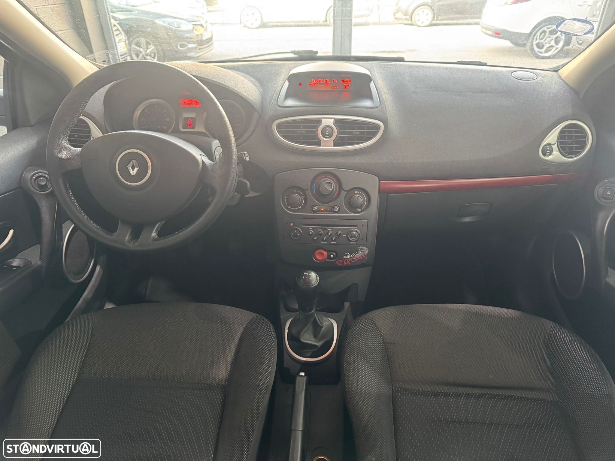 Renault Clio 1.5 dCi Rip Curl II - 9