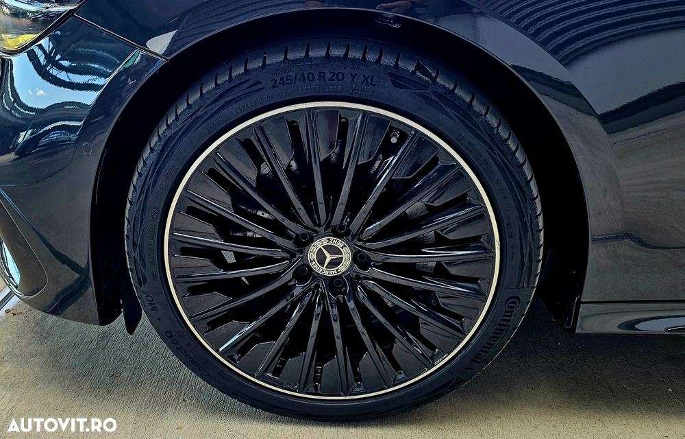 Mercedes-Benz E 300 9G-TRONIC AMG Line - 37