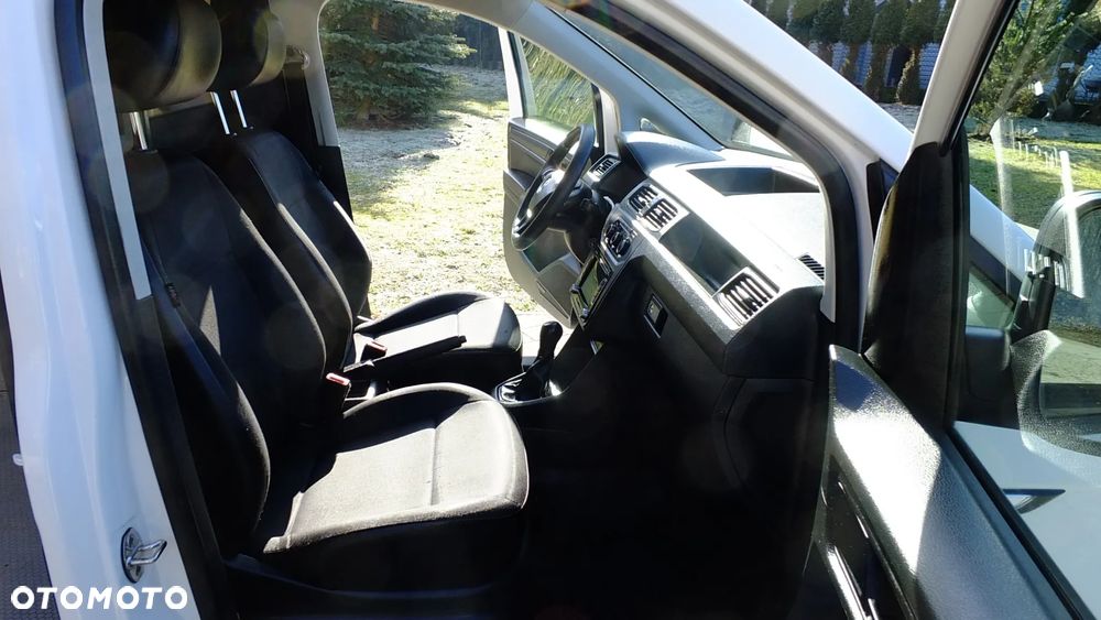Volkswagen Caddy - 15
