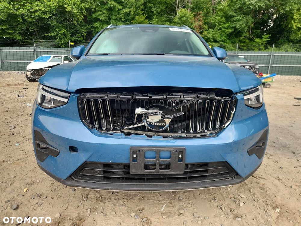 Volvo XC 40 B5 B AWD Ultimate Dark - 6