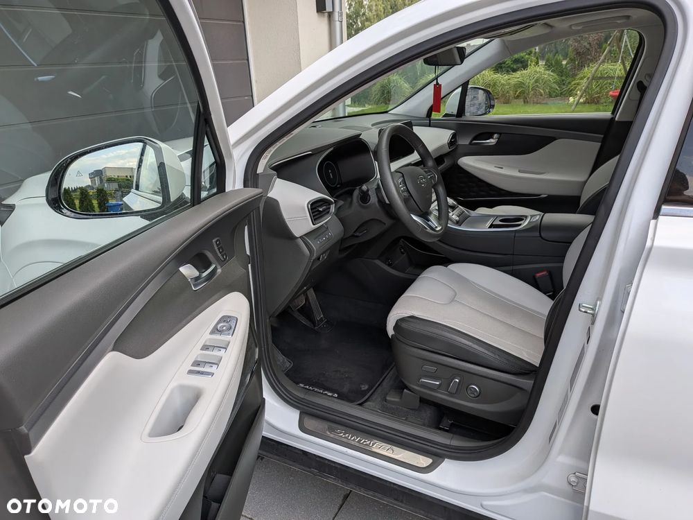 Hyundai Santa Fe 1.6 T-GDI HEV Platinum 4WD - 3