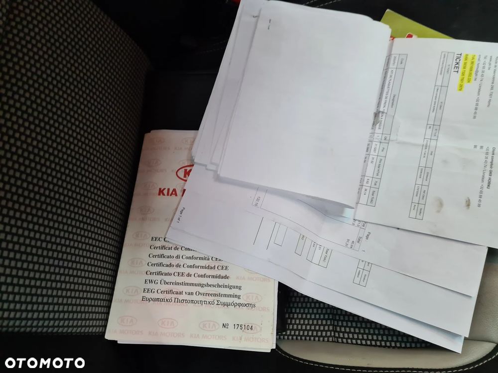 Kia Ceed 1.6 CRDi ISG Spirit - 26