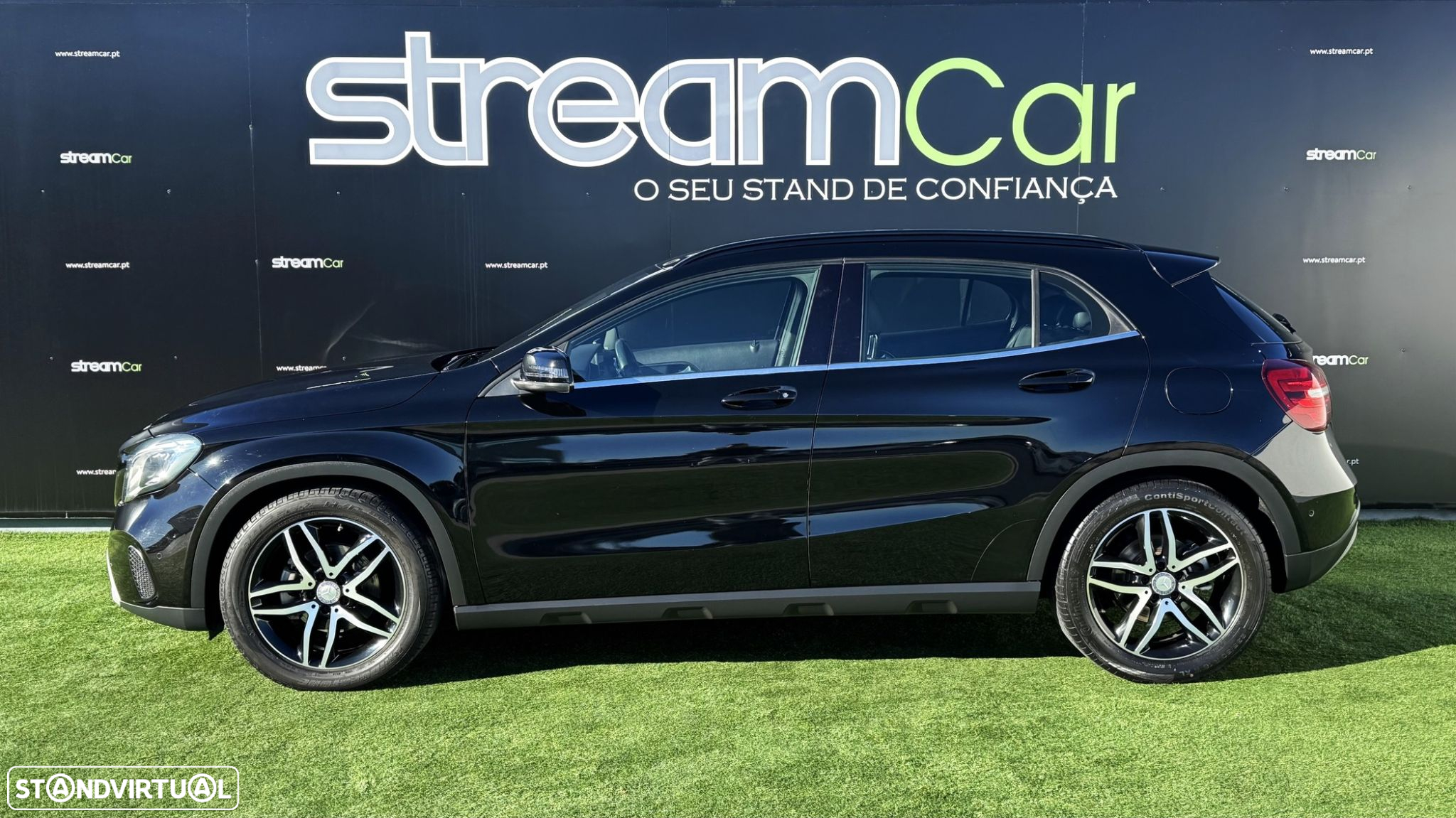 Mercedes-Benz GLA 180 d Urban - 3
