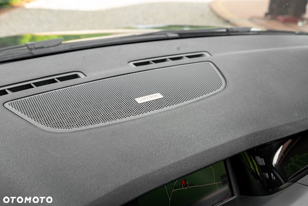 Renault Laguna 2.0 T Bose Edition - 39
