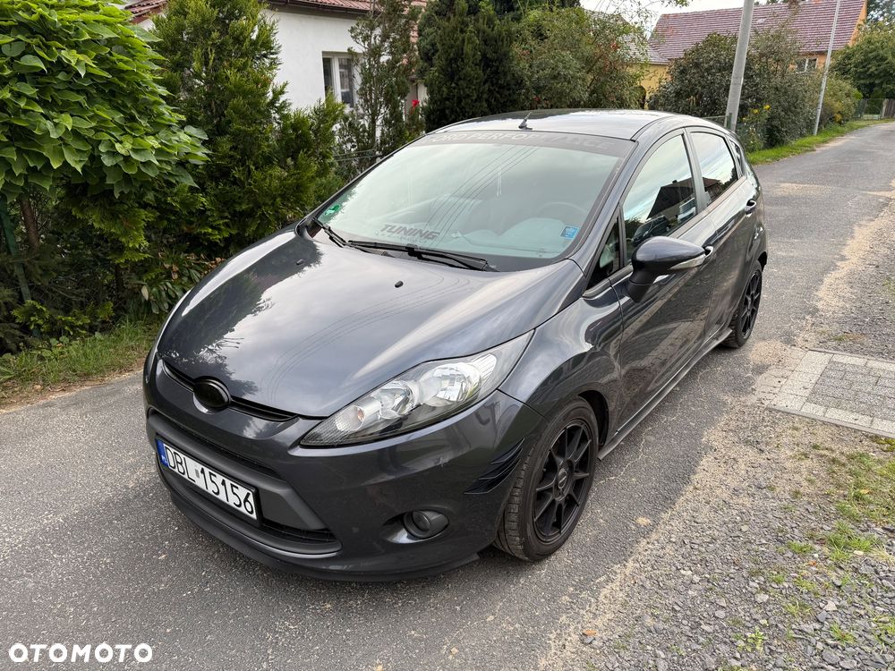 Ford Fiesta 1.25 Champions Edition - 2