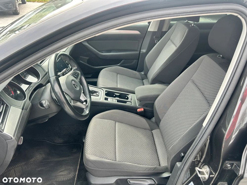 Volkswagen Passat 1.5 TSI EVO Business DSG - 8