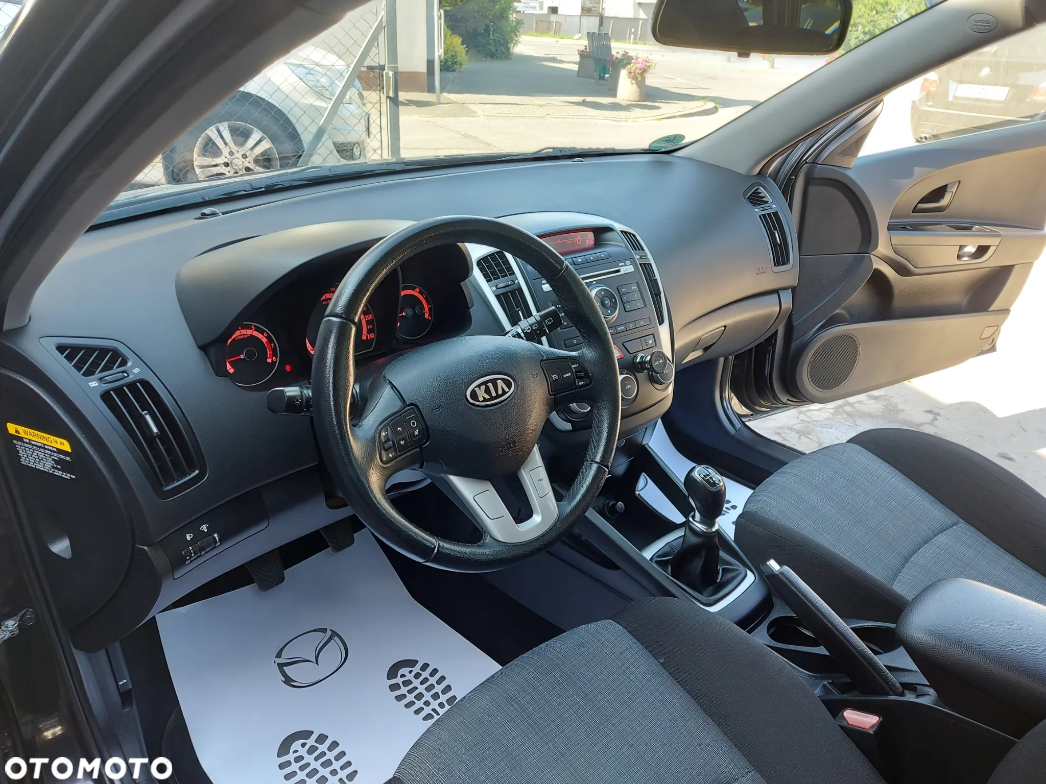 Kia Ceed 1.6 CVVT SW ISG Vision - 15