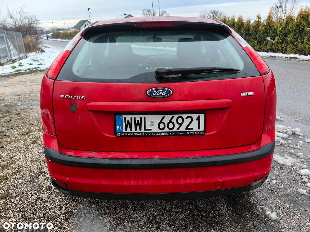 Ford Focus 1.6 TDCi Ambiente - 5