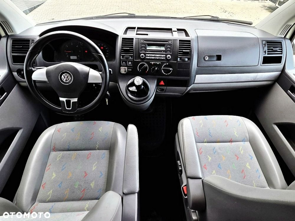 Volkswagen Transporter - 7