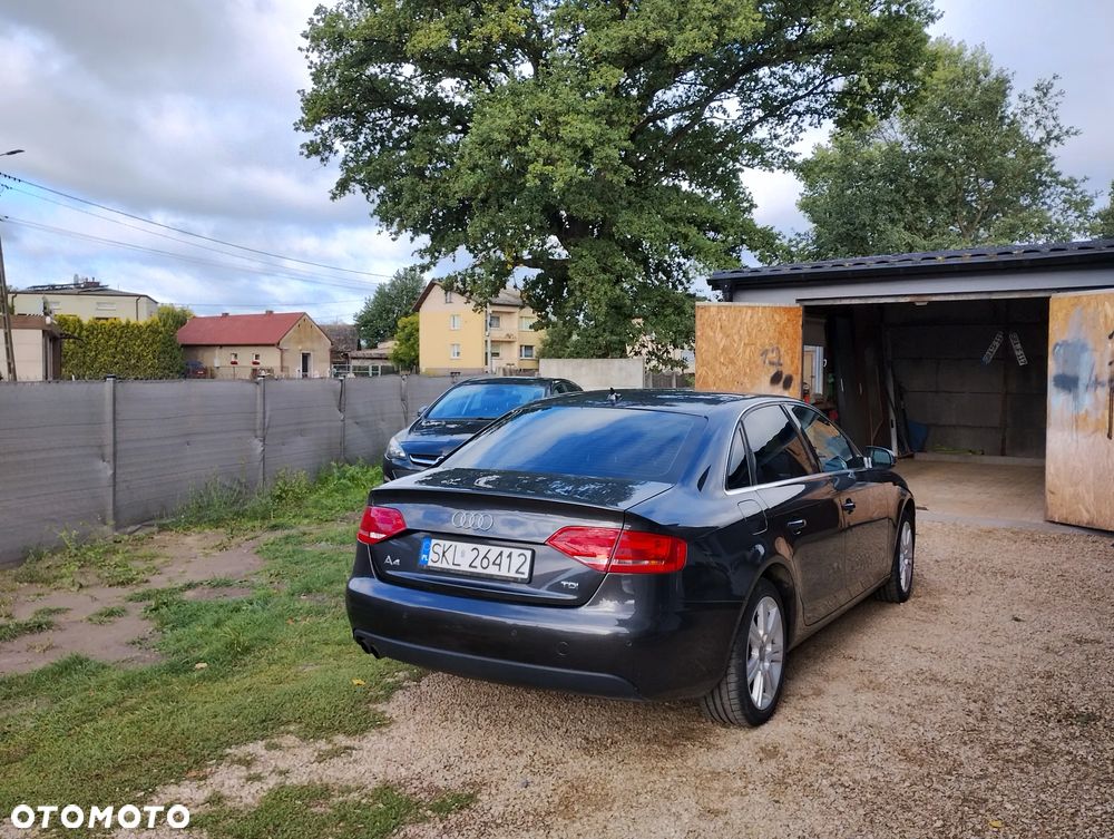Audi A4 Avant - 11