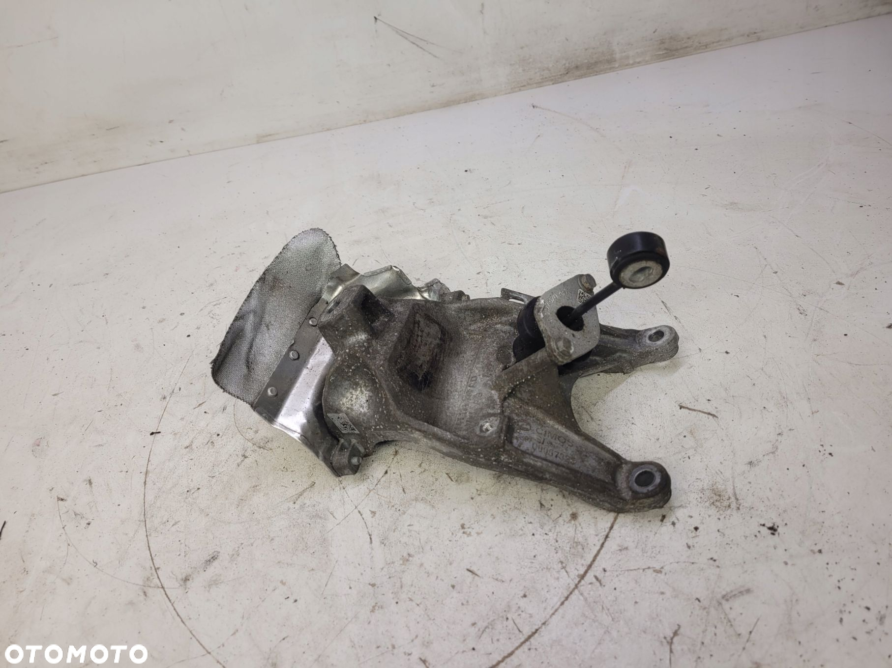 ŁAPA SILNIKA PRAWA AUDI A4 B9 A5 4M0199308AD - 2