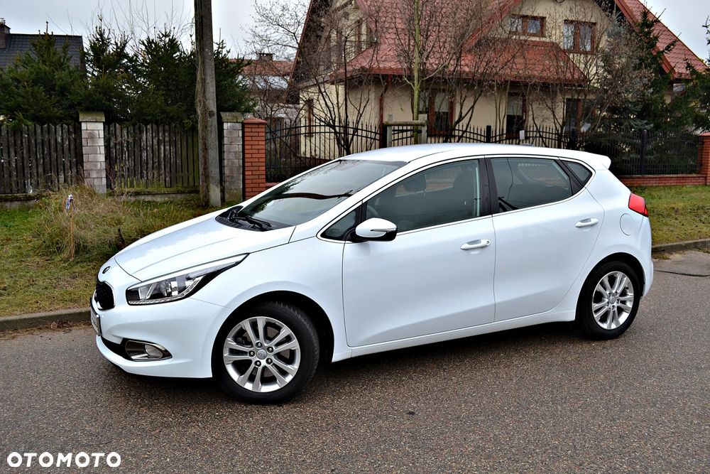 Kia Ceed 1.4 CVVT Vision - 6