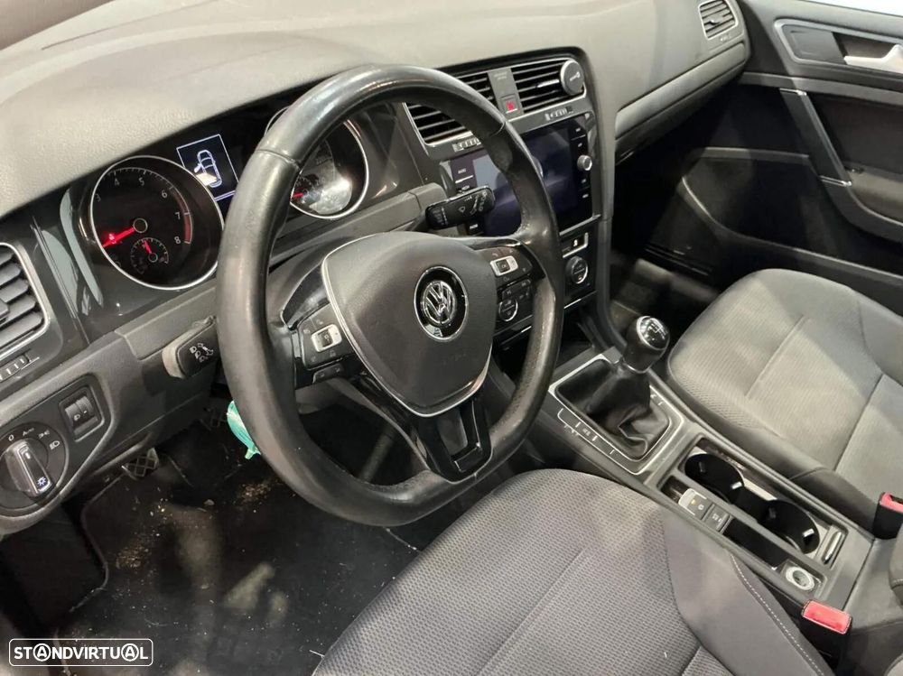 VW Golf 1.0 TSI Sportline - 5