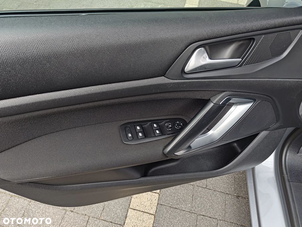 Peugeot 308 BlueHDi 120 Stop & Start Allure - 15