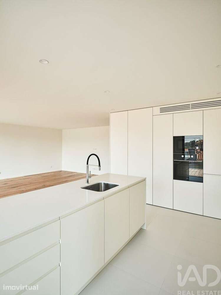 Apartamento T1 em Anta e Guetim de 64,8 m2 - Grande imagem: 2/7